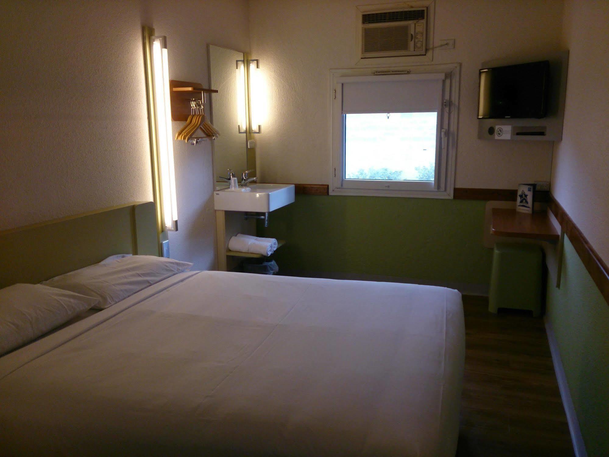 Ibis Budget - Dandenong Exterior photo