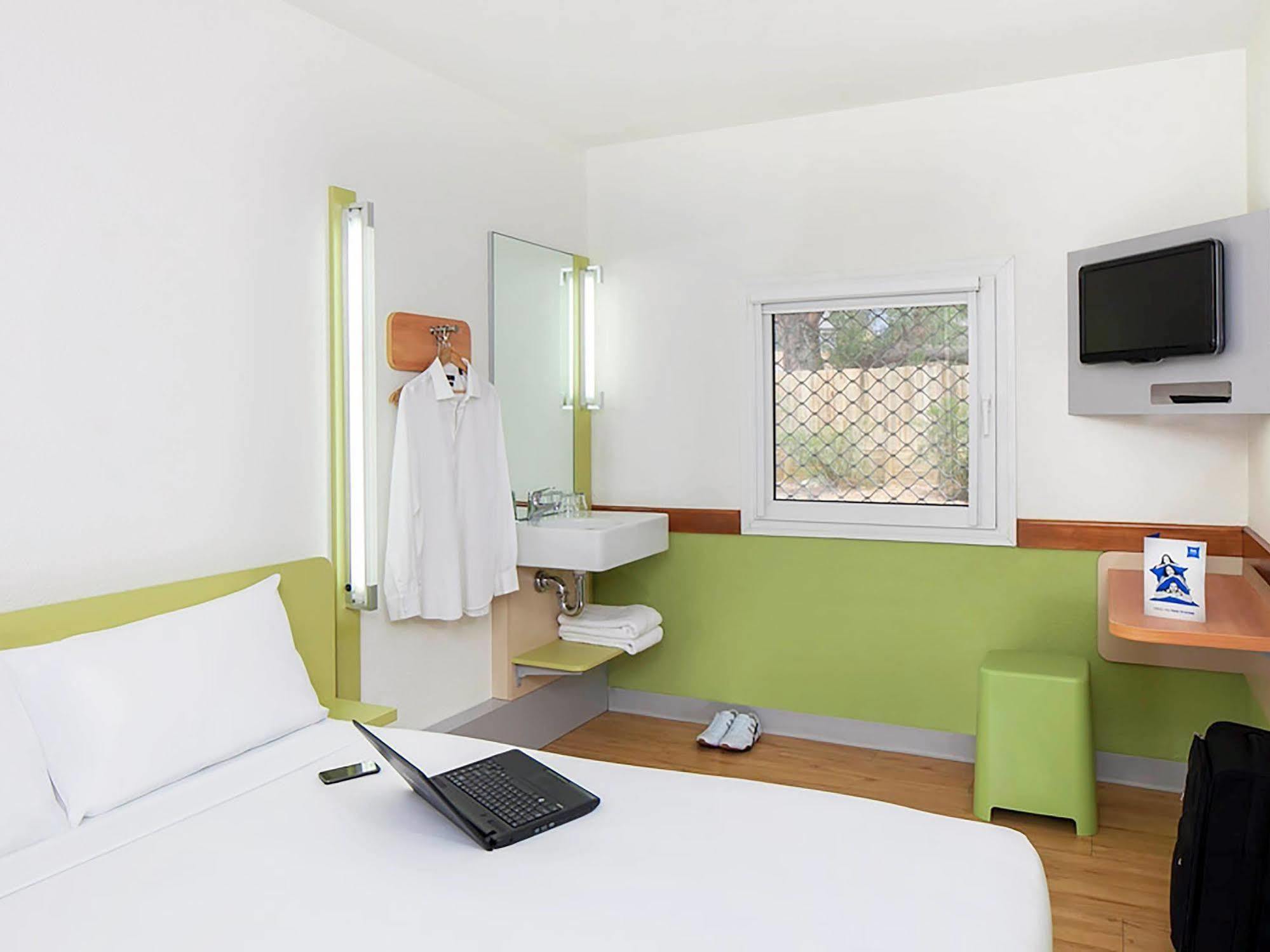 Ibis Budget - Dandenong Exterior photo